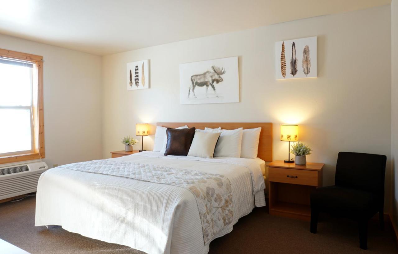 Hotel The Aspen West Yellowstone Esterno foto